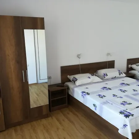 Guest house Hrisi
